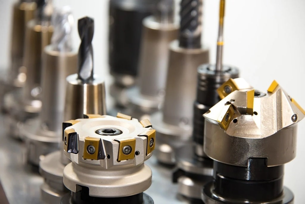 Comment choisir une machine adaptée à la chaîne de production ?