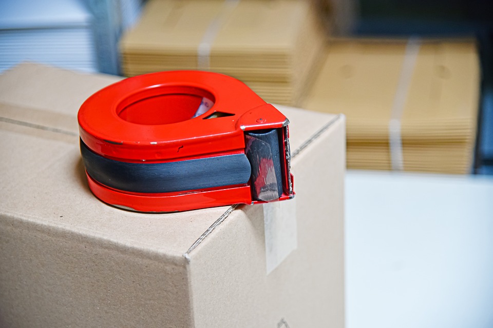 Les points essentiels à comparer pour l'installation d'une porte rapide